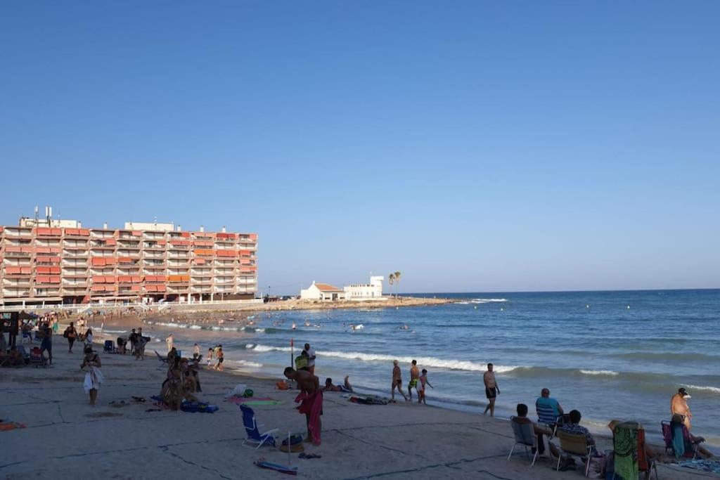 Nice Holidays Apartment In Torreveja, Torrevieja Exterior foto